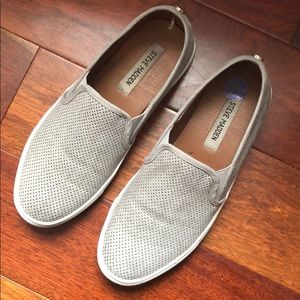 Steve Madden slip on sneakers